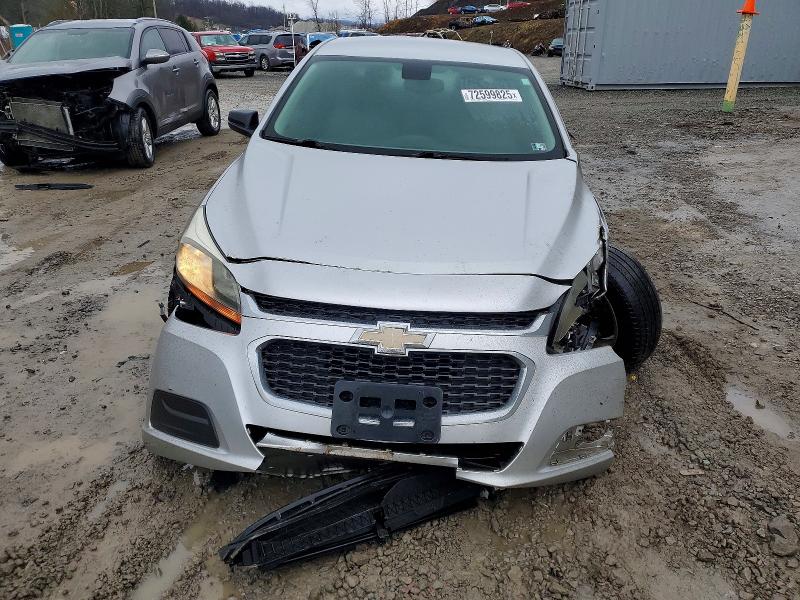 Photo 5 from auction – 2015 CHEVROLET MALIBU LS with VIN 1G11B5SL4FF101995