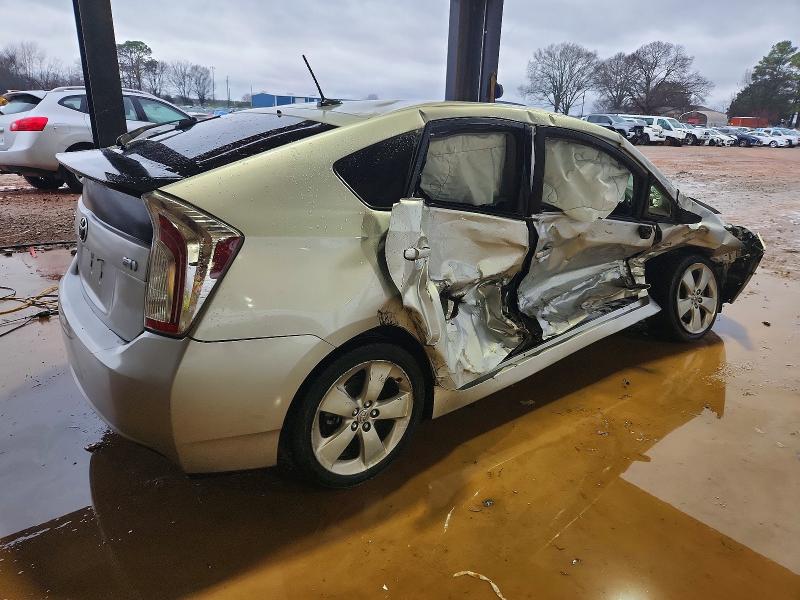Photo 3 from auction – 2015 TOYOTA PRIUS with VIN JTDKN3DU0F1972841