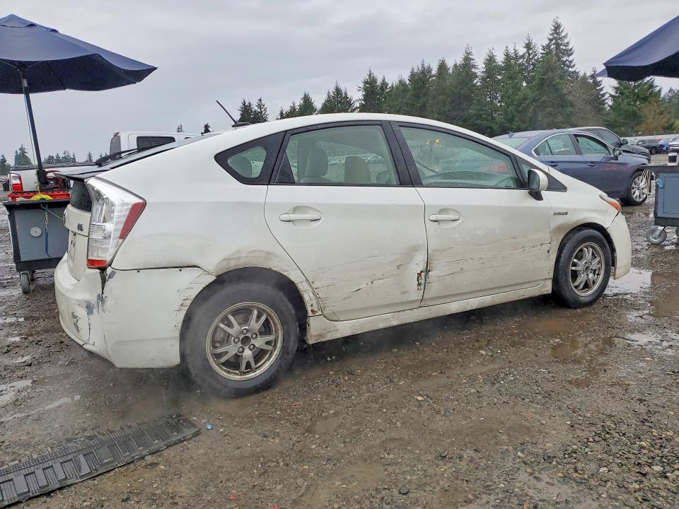 Photo 3 from auction – 2011 TOYOTA PRIUS with VIN JTDKN3DU5B1373895