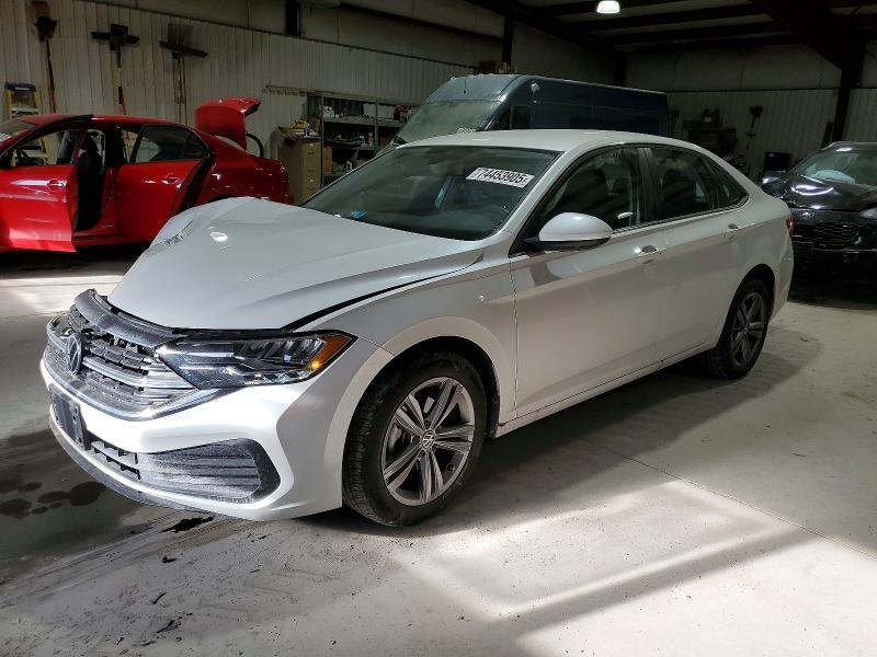 VOLKSWAGEN JETTA SE 2024 with VIN 3VWEM7BUXRM033744 - Photo from auction