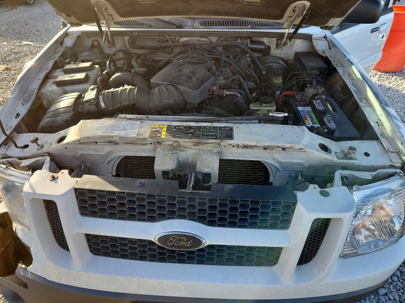 Photo 11 from auction – 2003 FORD EXPLORER S with VIN 1FMZU67E23UA33705
