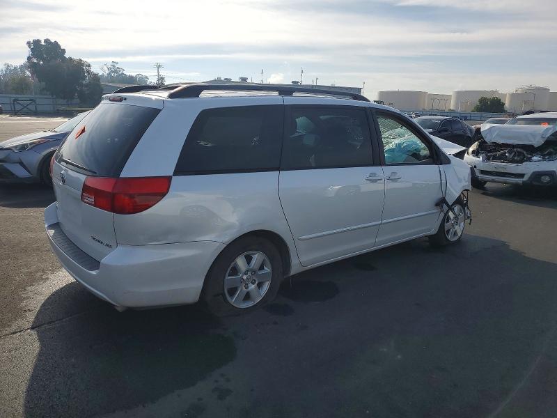 Photo 3 from auction – 2004 TOYOTA SIENNA with VIN 5TDZA22C34S075981