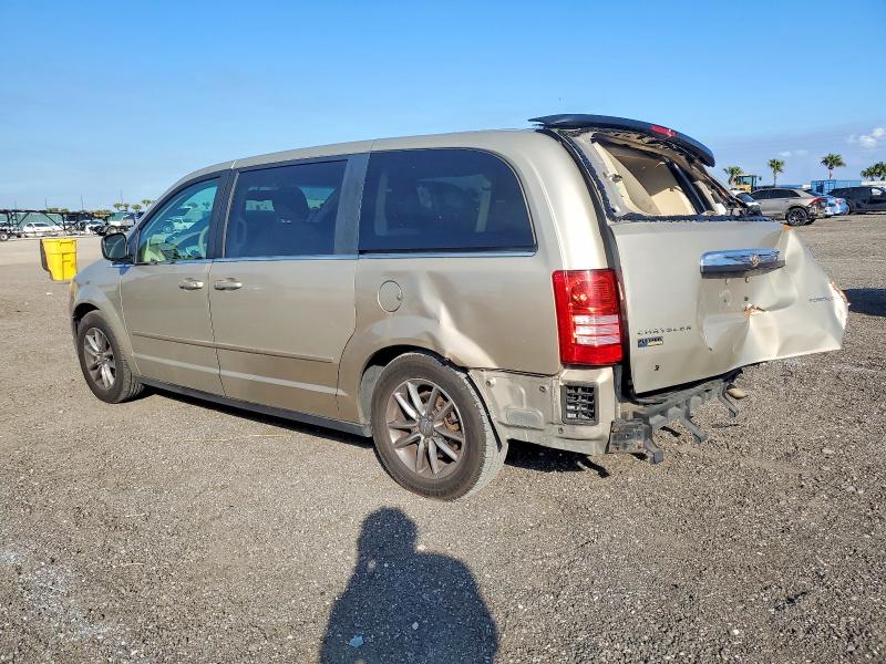 Photo 2 from auction – 2009 CHRYSLER TOWN & COU with VIN 2A8HR44E29R588582