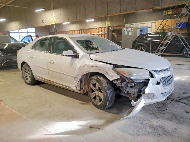 Photo 4 from auction – 2015 CHEVROLET MALIBU with VIN 1G11C5SL7FF120182