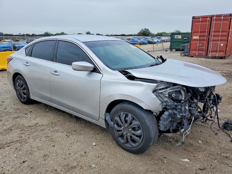 Photo 4 from auction – 2015 NISSAN ALTIMA with VIN 1N4AL3AP5FC411576