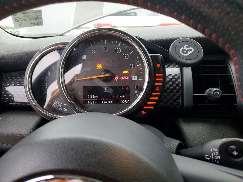 Photo 9 from auction – 2015 MINI COOPER with VIN WMWXP7C59F2A38091