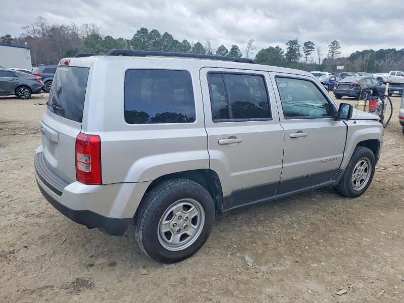 Photo 3 from auction – 2012 JEEP PATRIOT with VIN 1C4NJPBA3CD623305