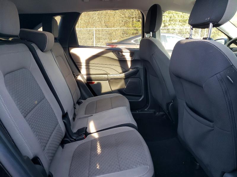 Photo 11 from auction – 2022 FORD ESCAPE with VIN 1FMCU0G6XNUA46037