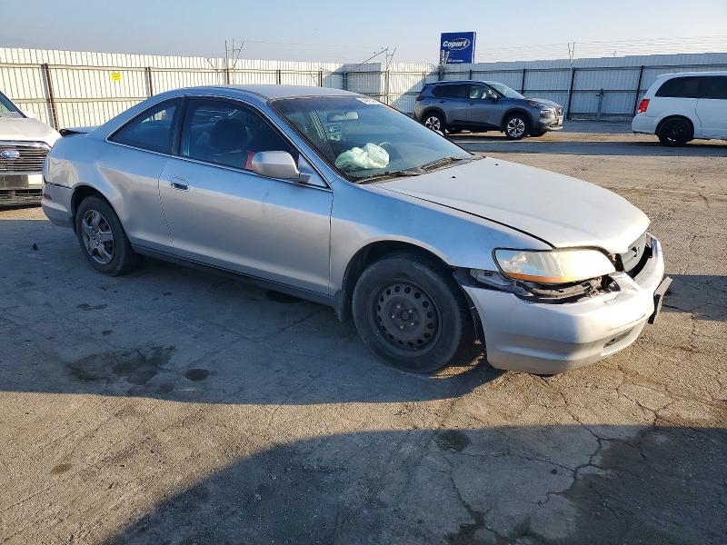 Photo 4 from auction – 2000 HONDA ACCORD with VIN 1HGCG2243YA021372