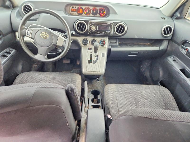 Photo 8 from auction – 2009 TOYOTA SCION with VIN JTLKE50E991070756