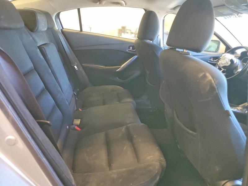 Photo 8 from auction – 2017 MAZDA 6 with VIN JM1GL1U51H1147810