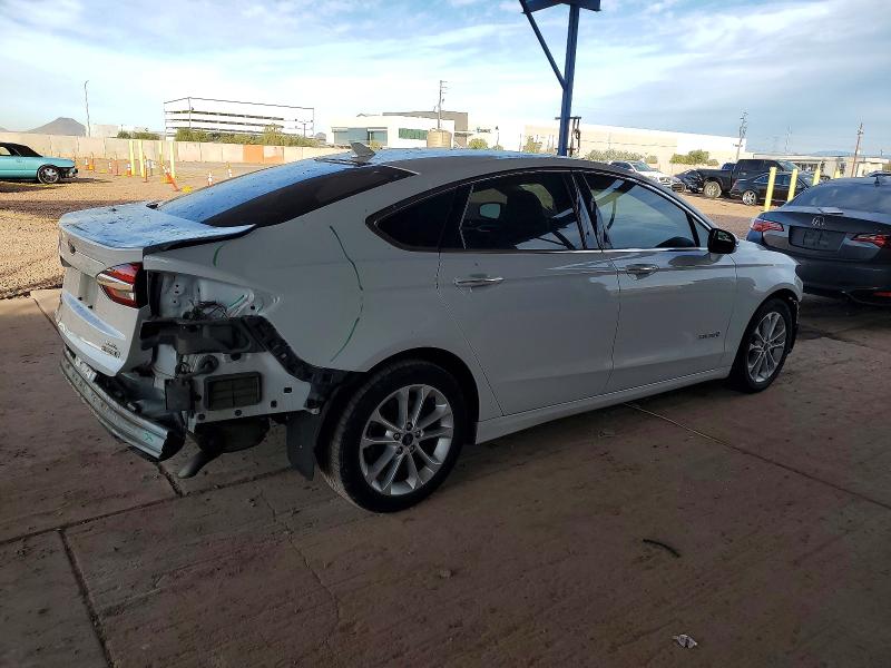 Photo 3 from auction – 2019 FORD FUSION with VIN 3FA6P0MU9KR262630
