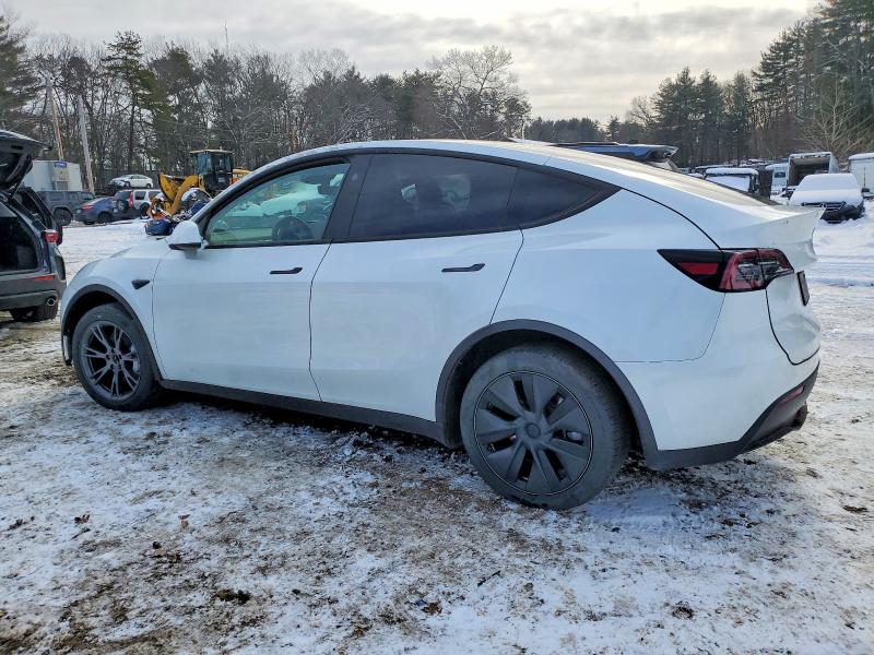 Photo 2 from auction – 2024 TESLA MODEL Y with VIN 7SAYGDED6RA318642