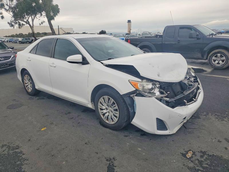 Photo 4 from auction – 2012 TOYOTA CAMRY with VIN 4T1BF1FK6CU556621