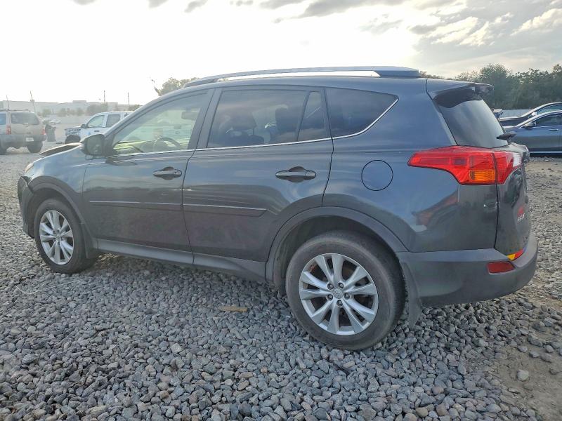 Photo 2 from auction – 2013 TOYOTA RAV4 with VIN JTMYFREV5DD013741