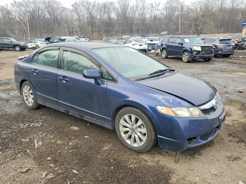 Photo 4 from auction – 2011 HONDA CIVIC EX with VIN 2HGFA1F82BH500204