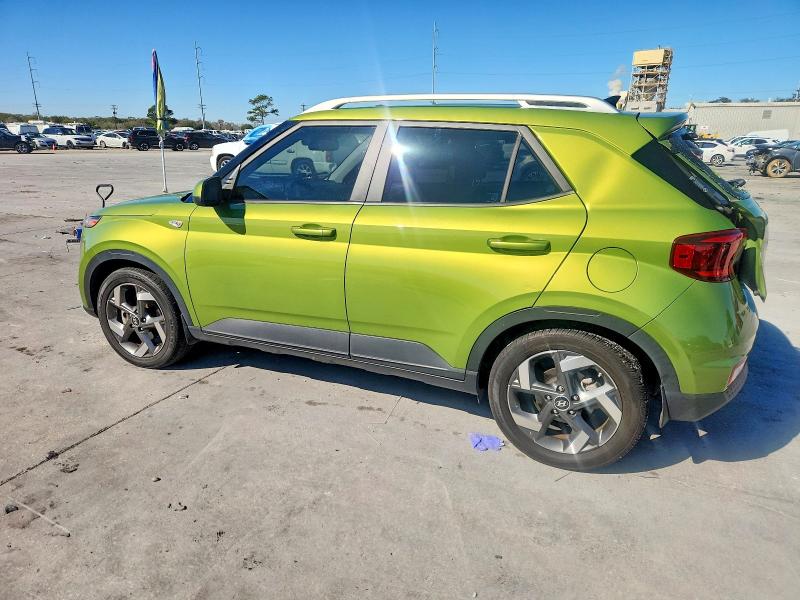 Photo 2 from auction – 2022 HYUNDAI VENUE with VIN KMHRC8A38NU136524