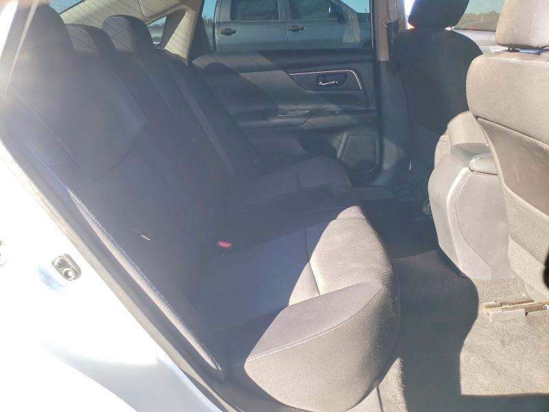 Photo 10 from auction – 2017 NISSAN ALTIMA 2.5 with VIN 1N4AL3AP4HC199966