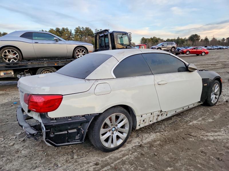 Photo 3 from auction – 2011 BMW 328 I SULE with VIN WBADW7C50BE545439