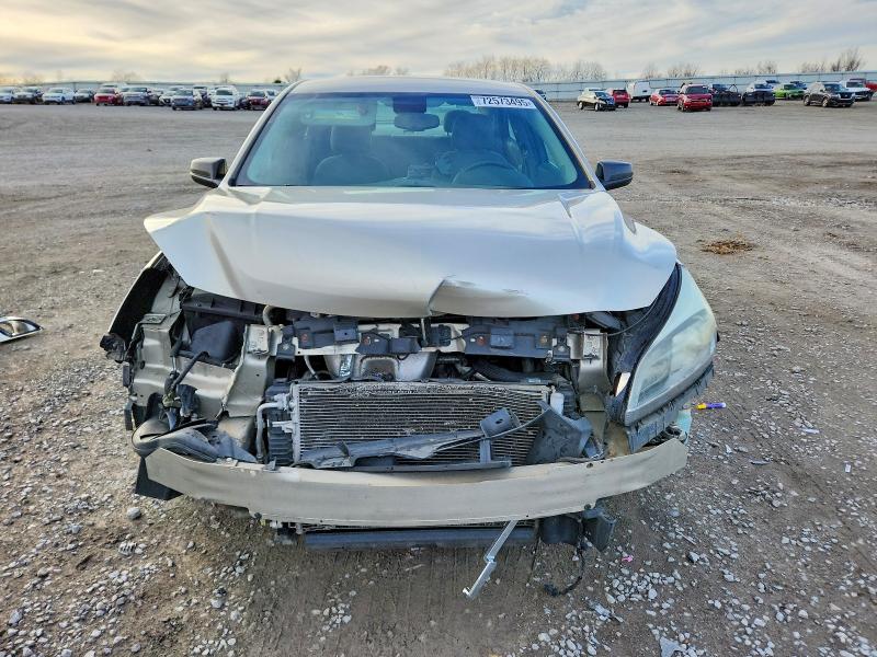 Photo 5 from auction – 2015 CHEVROLET MALIBU with VIN 1G11A5SL4FF264066