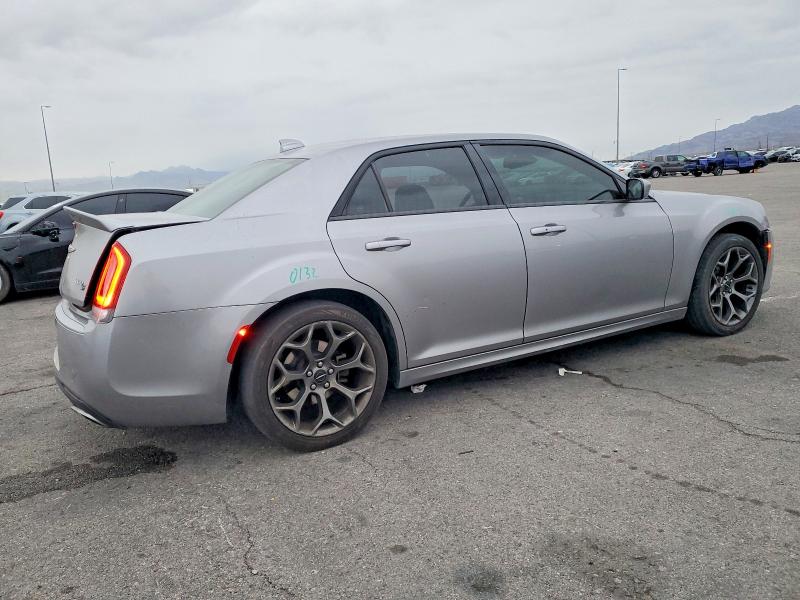 Photo 3 from auction – 2017 CHRYSLER 300 S with VIN 2C3CCABG9HH664779