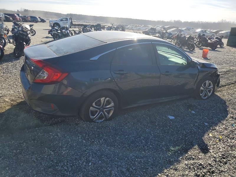 Photo 3 from auction – 2016 HONDA CIVIC with VIN 19XFC2F51GE026852