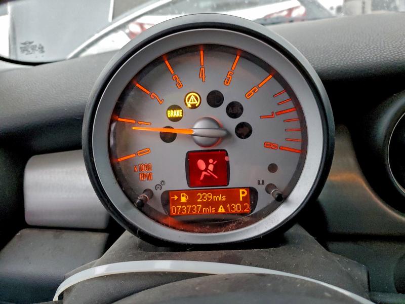 Photo 9 from auction – 2007 MINI COOPER S with VIN WMWMF73527TL88046