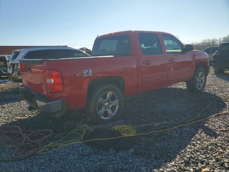 Photo 3 from auction – 2013 CHEVROLET SILVERADO with VIN 3GCPKSE73DG198102