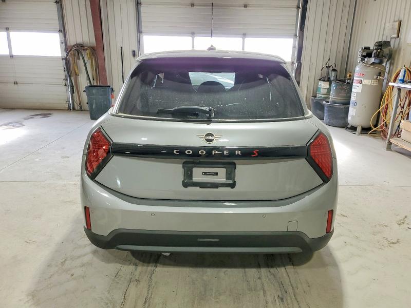 Photo 6 from auction – 2025 MINI COOPER S with VIN WMW53GD06S2X52418