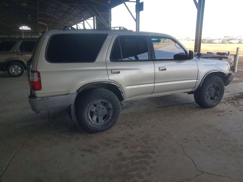 Photo 3 from auction – 1998 TOYOTA 4RUNNER SR with VIN JT3GN86R0W0064315