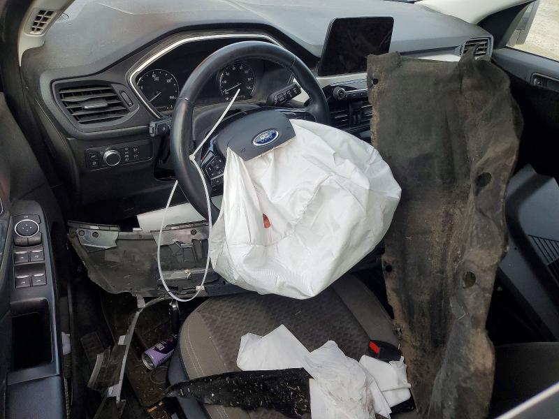 Photo 8 from auction – 2021 FORD ESCAPE with VIN 1FMCU9BZ3MUB12450