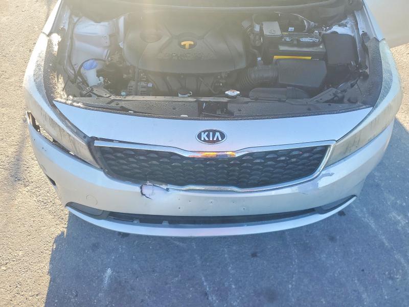 Photo 11 from auction – 2017 KIA FORTE with VIN 3KPFK4A77HE057144