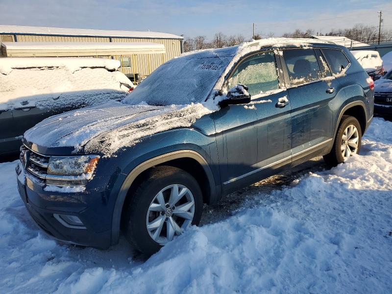VOLKSWAGEN ATLAS 2018 with VIN 1V2MR2CA5JC526341 - Photo from auction