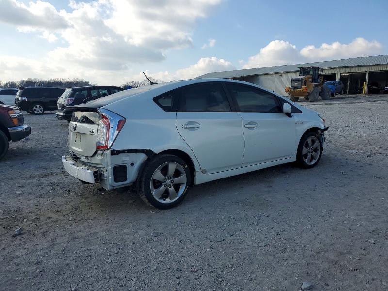 Photo 3 from auction – 2013 TOYOTA PRIUS with VIN JTDKN3DU9D1659574
