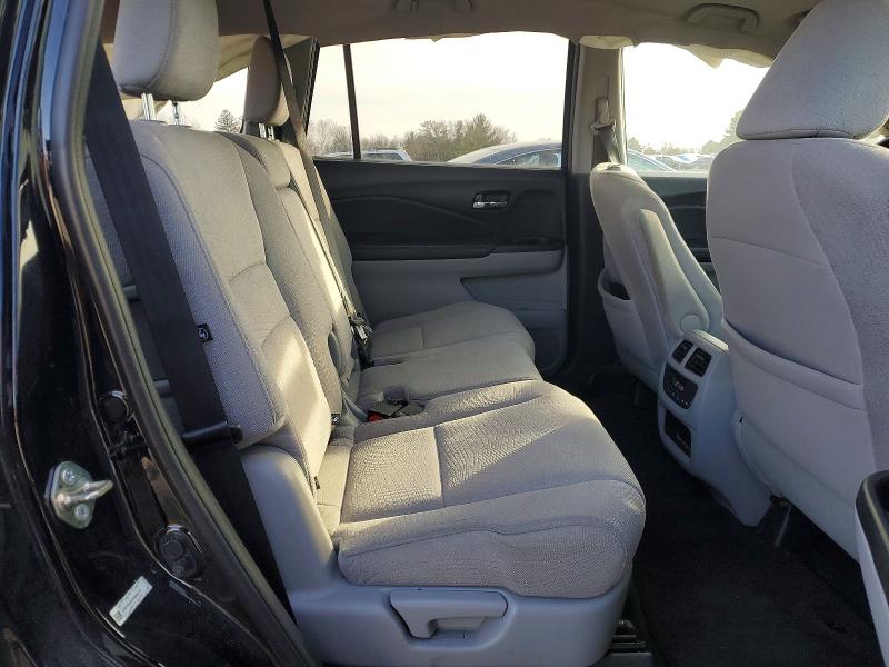 Photo 11 from auction – 2016 HONDA PILOT EX with VIN 5FNYF6H3XGB090174