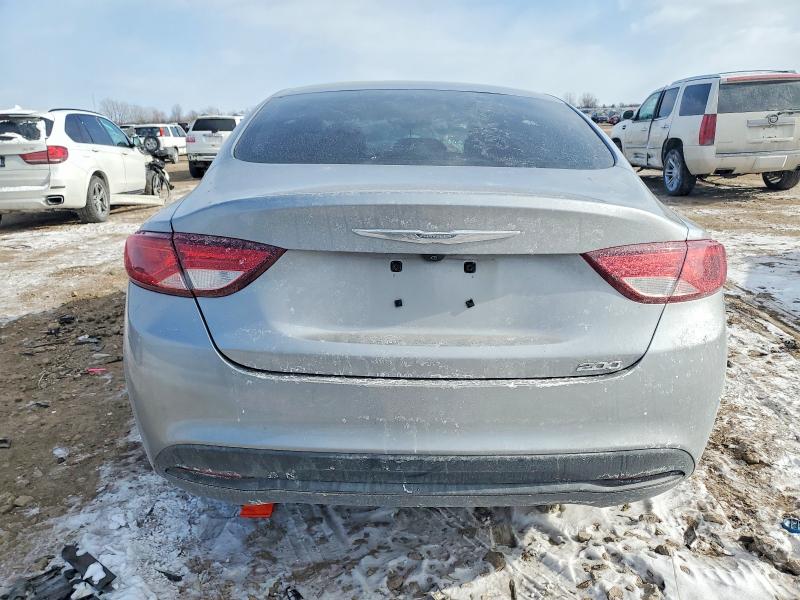 Photo 6 from auction – 2017 CHRYSLER 200 with VIN 1C3CCCFB2HN508214