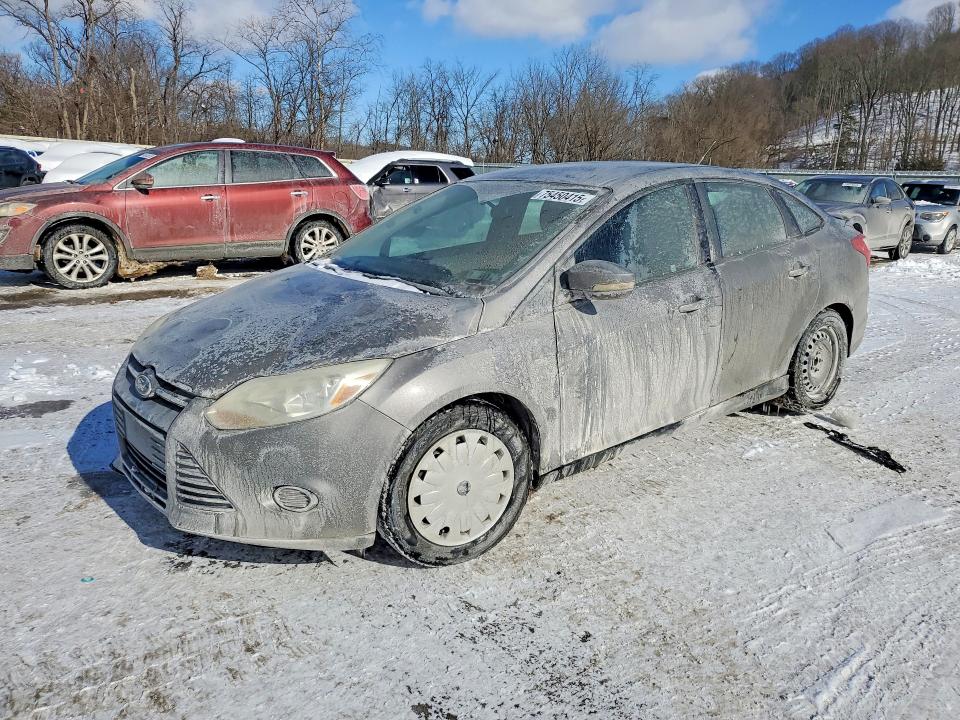 FORD FOCUS SE 2013 z numerem VIN 1FADP3F24DL250357 - Zdjęcie z aukcji