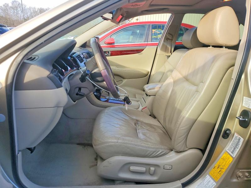 Photo 7 from auction – 2002 LEXUS ES 300 with VIN JTHBF30G720041703
