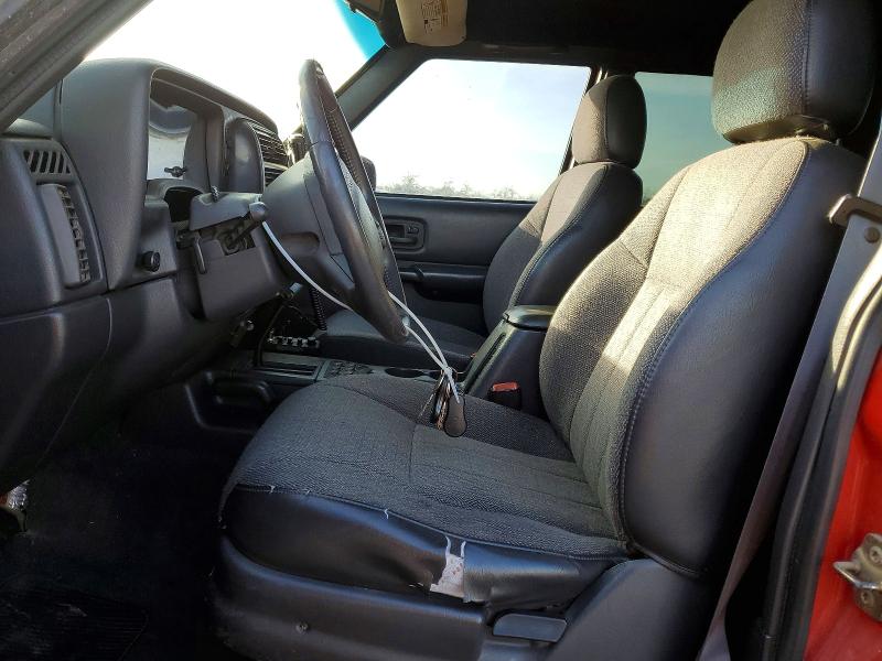 Photo 7 from auction – 2000 JEEP CHEROKEE C with VIN 1J4FF58S4YL165663
