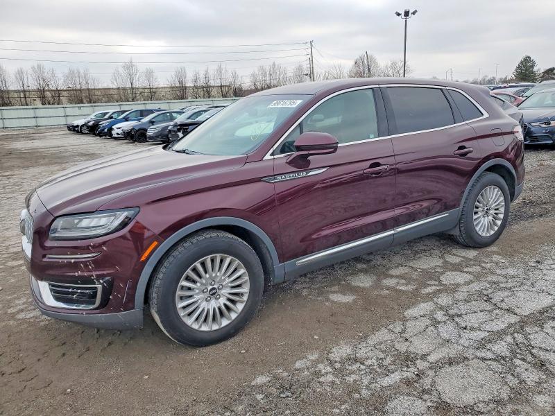 LINCOLN NAUTILUS 2019 with VIN 2LMPJ6J92KBL32633 - Photo from auction