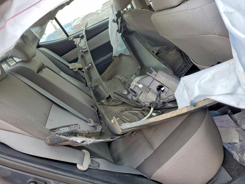 Photo 12 from auction – 2018 TOYOTA COROLLA L with VIN 2T1BURHE5JC011195