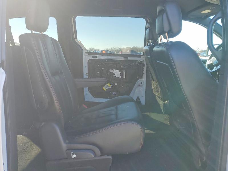 Photo 11 from auction – 2019 DODGE GRAND CARAVAN with VIN 2C4RDGEG3KR690572