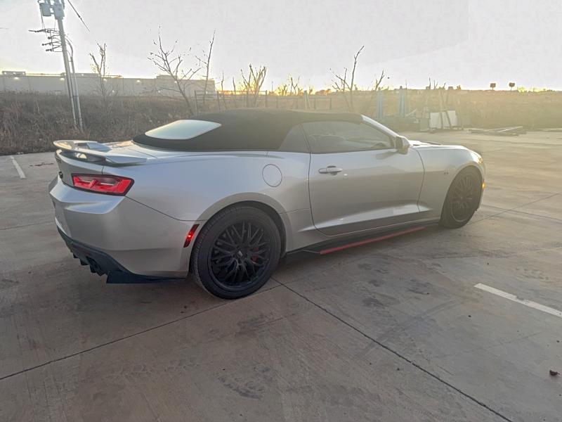 Photo 4 from auction – 2017 CHEVROLET CAMARO with VIN 1G1FF3D7XH0164801
