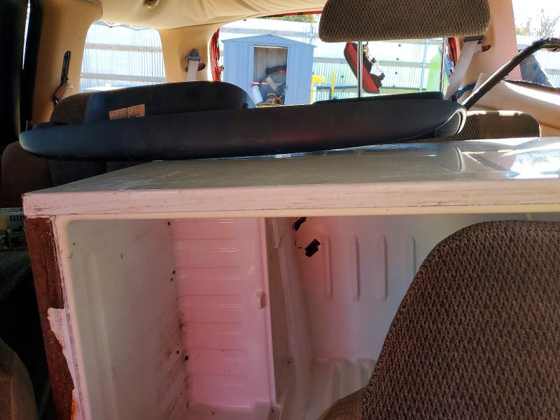 Photo 10 from auction – 1999 DODGE DURANGO with VIN 1B4HS28Y1XF638720