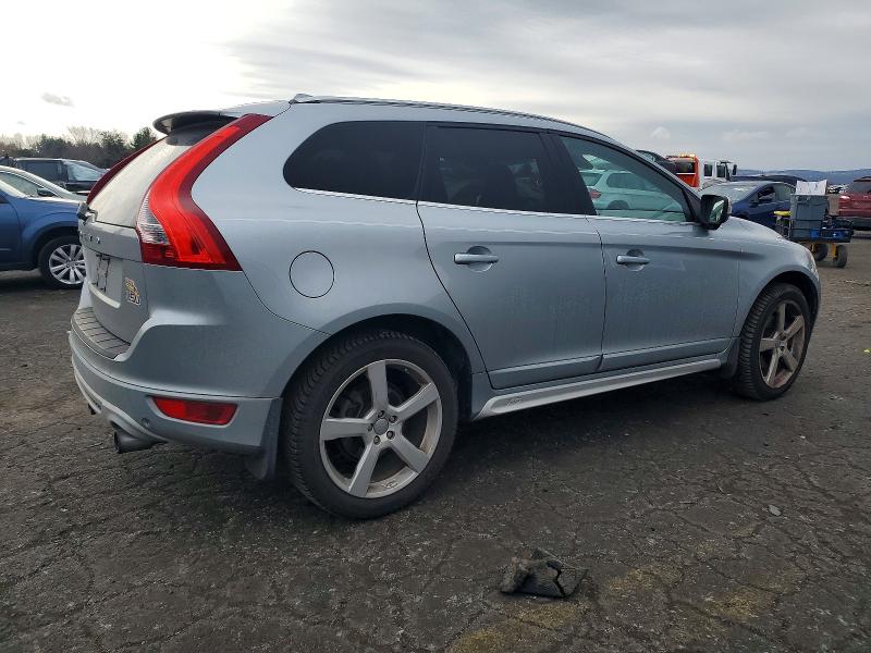 Фото 3 с аукциона – 2011 VOLVO XC60 3.2 с VIN YV4940DZ4B2184643