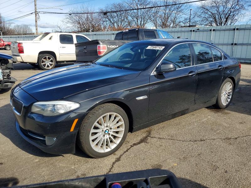 BMW 535 XI 2013 with VIN WBAFU7C53DDU72543 - Photo from auction