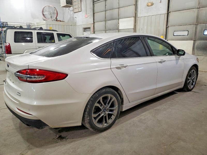 Photo 3 from auction – 2020 FORD FUSION SEL with VIN 3FA6P0CD8LR120224