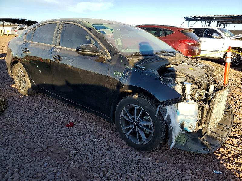 Photo 4 from auction – 2023 KIA FORTE with VIN 3KPF24AD5PE646987