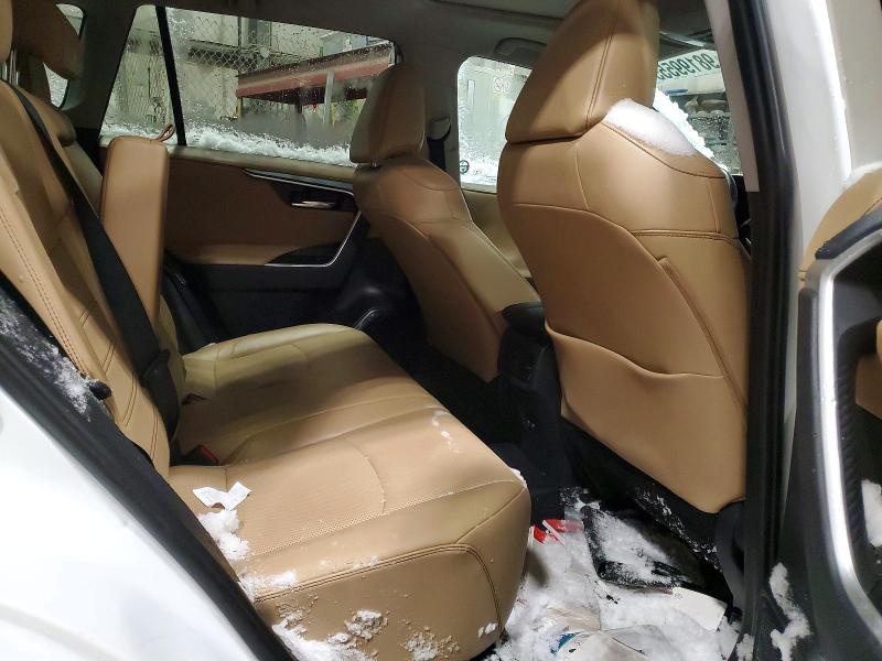 Photo 10 from auction – 2019 TOYOTA RAV4 LIMIT with VIN 2T3D1RFV8KW003331