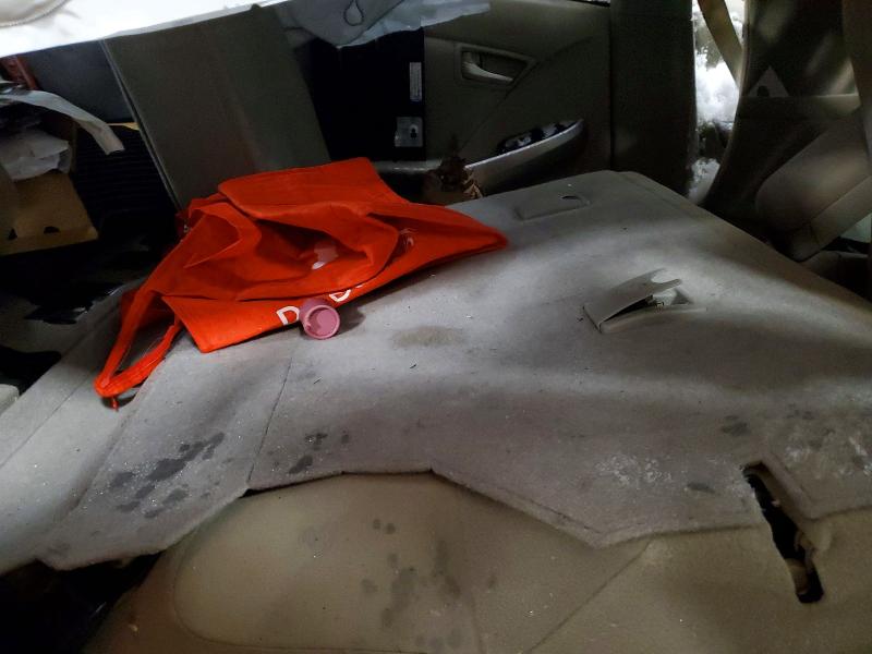 Photo 10 from auction – 2014 TOYOTA PRIUS with VIN JTDKN3DU2E0373010